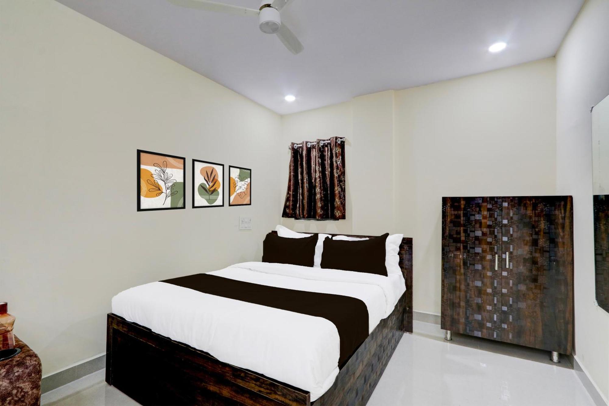 Hotel O Gk Grand Bibinagar 外观 照片