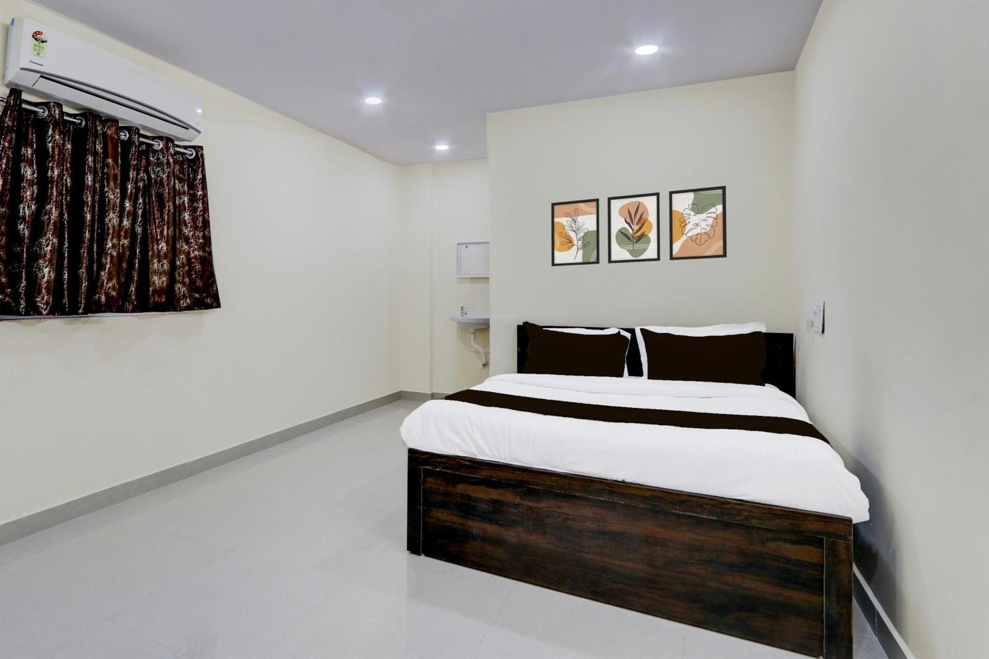 Hotel O Gk Grand Bibinagar 外观 照片
